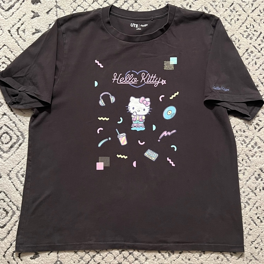 Hello Kitty Retro Graphic Tee - Picture 5 of 7